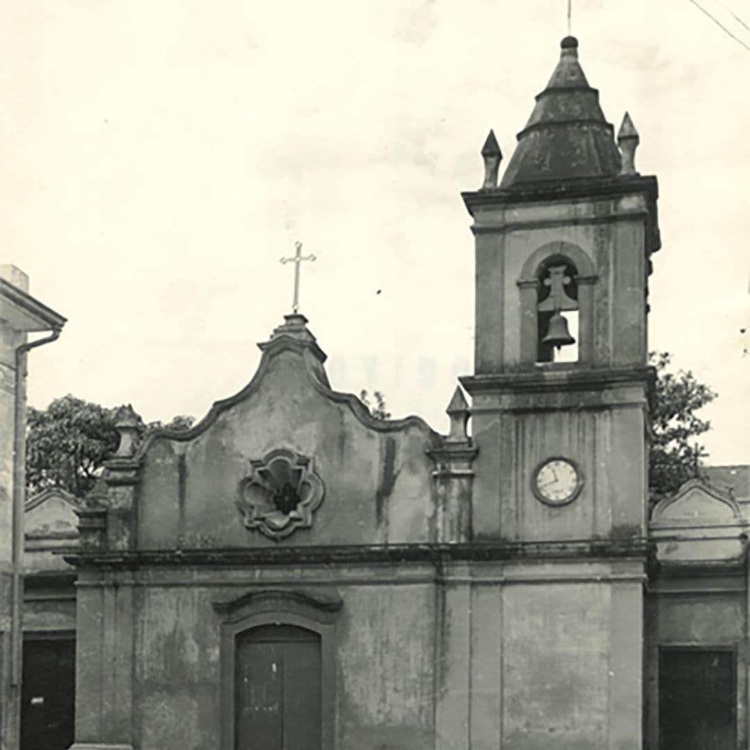 Fotografia antiga da fachada da Capela dos Aflitos
